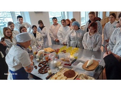 ВИШУКАНІ ДЕСЕРТИ