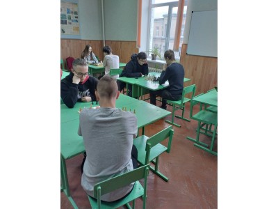 УЧАСТЬ У ВІДКРИТІЙ ПЕРШОСТІ ХАРКІВСЬКОГО КОМП’ЮТЕРНОГО ФАХОВОГО КОЛЕДЖУ З ШАХІВ