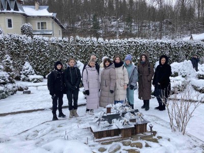 СХІД І ЗАХІД – ЄДИНІ! СХІД І ЗАХІД – ЄДИНІ!