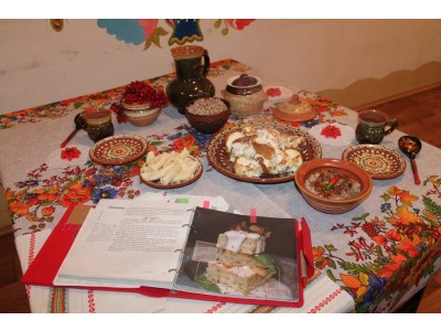 ВІДРОДЖЕННЯ УКРАЇНСЬКОЇ СТАРОДАВНЬОЇ КУХНІ ЗА РЕЦЕПТАМИ АРТБУКУ ОЛЬГИ КОЛЬОРОВО  «ЖИВА УКРАЇНСЬКА КУХНЯ» ВІДРОДЖЕННЯ УКРАЇНСЬКОЇ СТАРОДАВНЬОЇ КУХНІ ЗА РЕЦЕПТАМИ АРТБУКУ ОЛЬГИ КОЛЬОРОВО  «ЖИВА УКРАЇНСЬКА КУХНЯ»